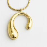 Golden Horseshoe Pendant Necklace - B234