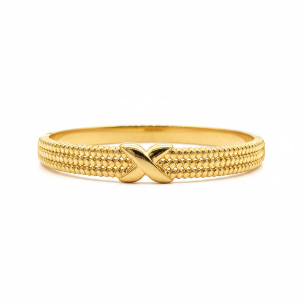 Golden Bold Knot Bracelet - B030