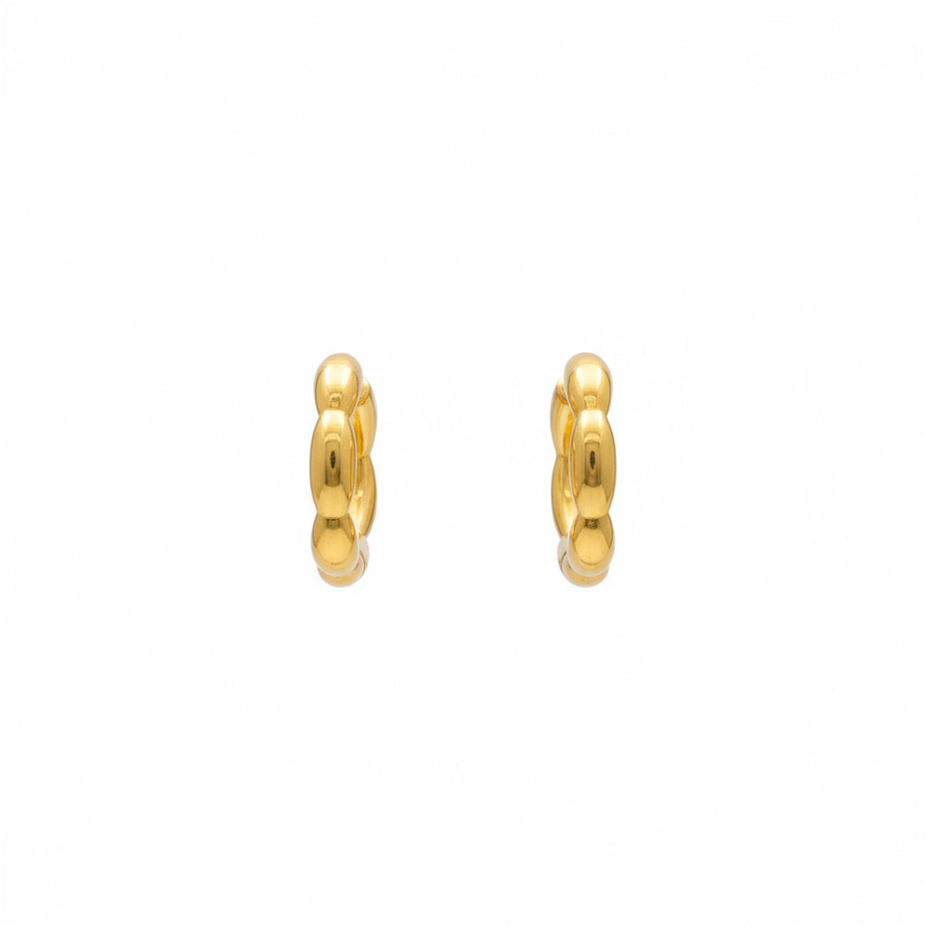 Linked Oval Gold Hoop Earrings - B684