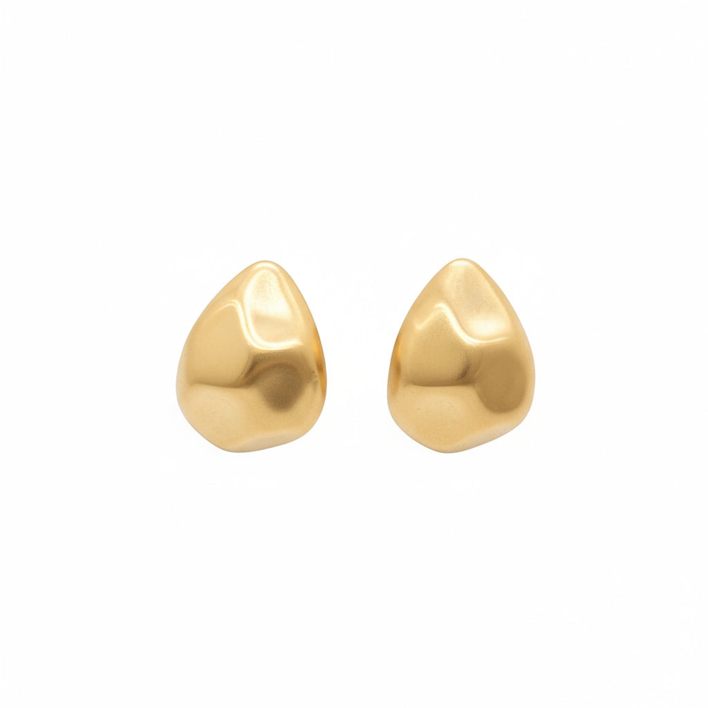 Molten Gold Stud Earrings - B666