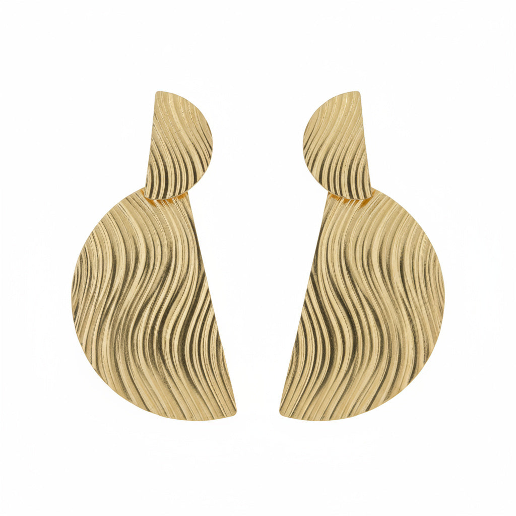 Wavy Glow Drop Earrings - B402