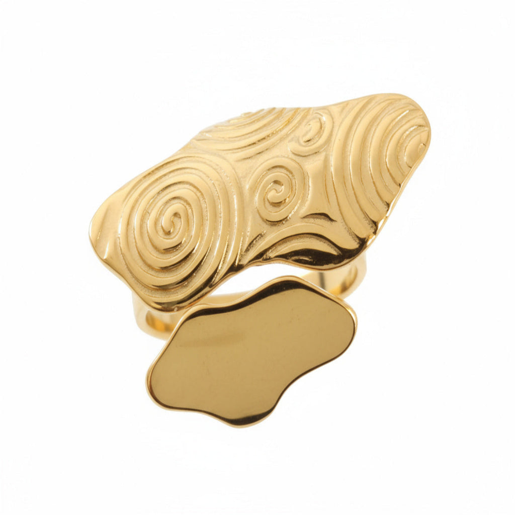 Golden Swirl Statement Ring - B184